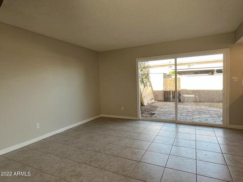 3307 W Echo Ln, Phoenix, AZ 85051 photo 13