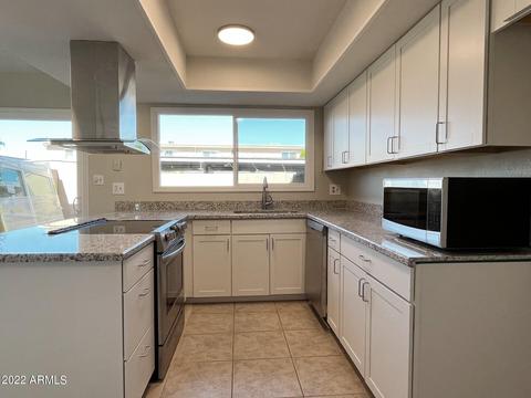 3307 W Echo Ln, Phoenix, AZ 85051 photo 9