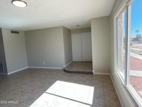 3307 W Echo Ln, Phoenix, AZ 85051 photo 5