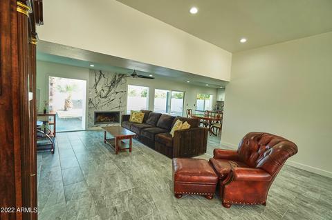 4313 E Sunrise Dr, Phoenix, AZ 85044 photo 7