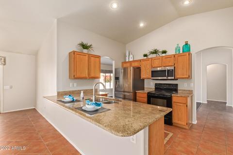 6302 E Quartz St, Mesa, AZ 85215 photo 2