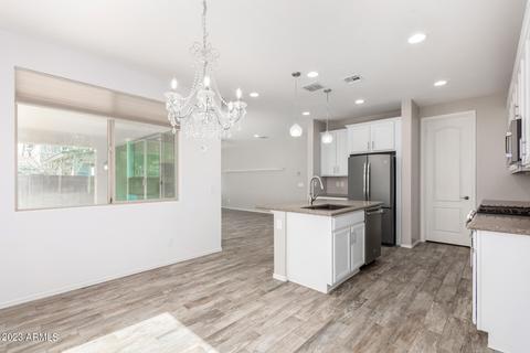 4305 E Amber Ln, Gilbert, AZ 85296 photo 11