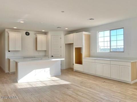 9810 E Sunspot Dr, Mesa, AZ 85212 photo 2