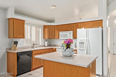 2206 E Wahalla Ln, Phoenix, AZ 85024 photo 9