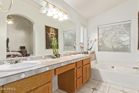 2206 E Wahalla Ln, Phoenix, AZ 85024 photo 16
