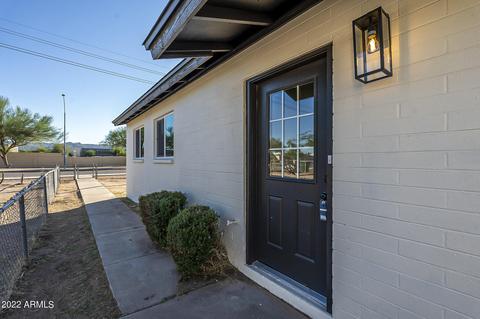 2724 E Roeser Rd, Phoenix, AZ 85040 photo 2
