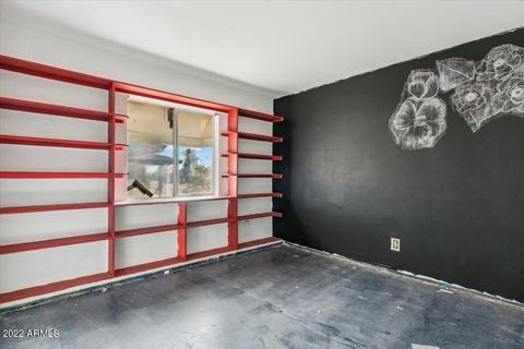 4116 E Winnetka Dr, Phoenix, AZ 85044 photo 6