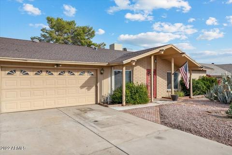 4116 E Winnetka Dr, Phoenix, AZ 85044 photo 1