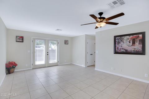 570 S Ocotillo Dr, Apache Junction, AZ 85120 photo 4