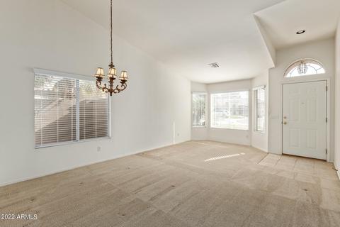 196 S Debra Ct, Gilbert, AZ 85296 photo 10