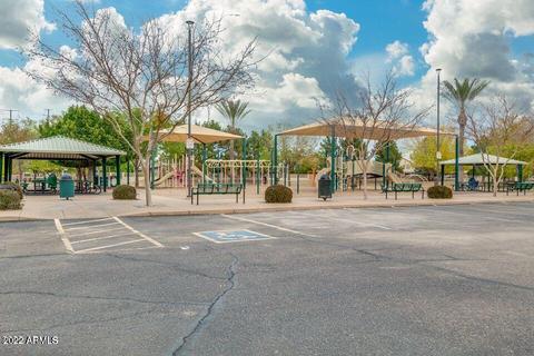 196 S Debra Ct, Gilbert, AZ 85296 photo 27