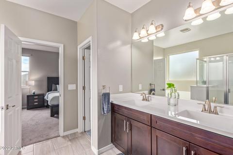 3710 E Branham Ln, Phoenix, AZ 85042 photo 7
