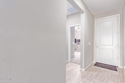 3710 E Branham Ln, Phoenix, AZ 85042 photo 12