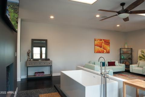 4621 E Camelback Rd, Phoenix, AZ 85018 photo 39