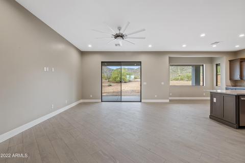 1808 E Shawna Ct, Phoenix, AZ 85086 photo 5