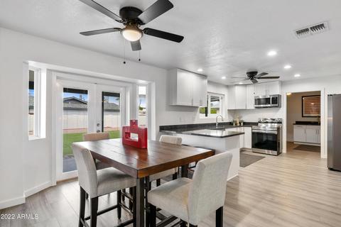 1910 E Inca Cir, Mesa, AZ 85203 photo 2