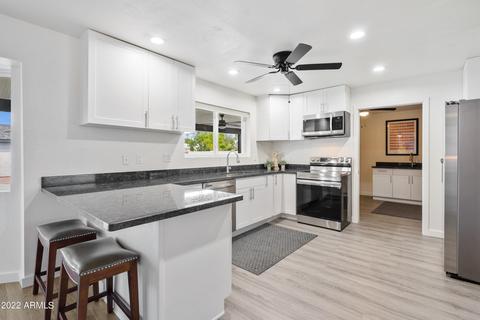 1910 E Inca Cir, Mesa, AZ 85203 photo 6