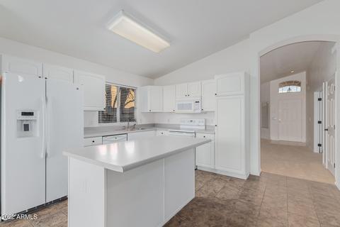 2288 E Marlene Dr, Gilbert, AZ 85296 photo 10