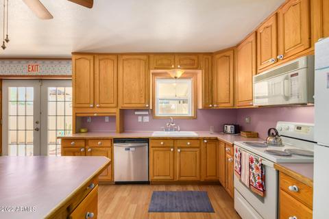 3135 E Larkspur Dr, Phoenix, AZ 85032 photo 8