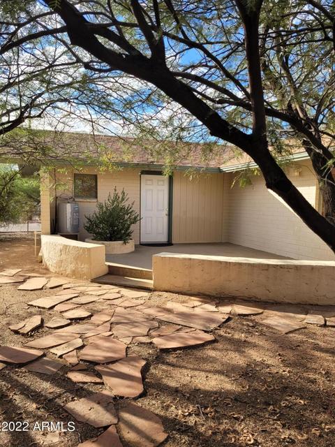 153 S Ocotillo Dr, Apache Junction, AZ 85120 photo 2