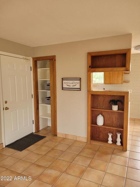 153 S Ocotillo Dr, Apache Junction, AZ 85120 photo 3