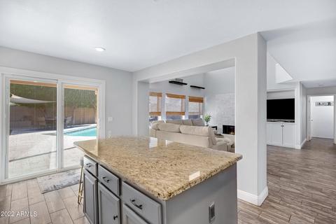 1013 W Cooley Dr, Gilbert, AZ 85233 photo 16