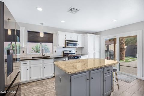 1013 W Cooley Dr, Gilbert, AZ 85233 photo 15