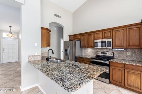 3847 E Glenhaven Dr, Phoenix, AZ 85048 photo 17
