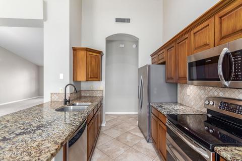 3847 E Glenhaven Dr, Phoenix, AZ 85048 photo 18