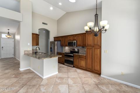 3847 E Glenhaven Dr, Phoenix, AZ 85048 photo 13