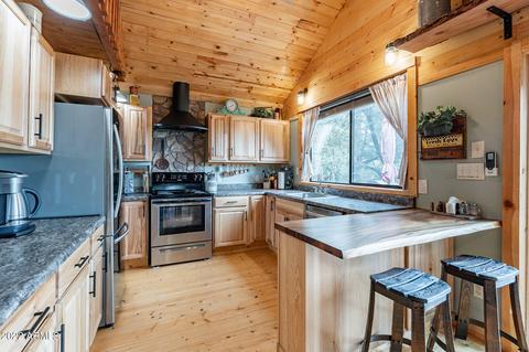 3425 N Ridge Trl, Pine, AZ 85544 photo 4