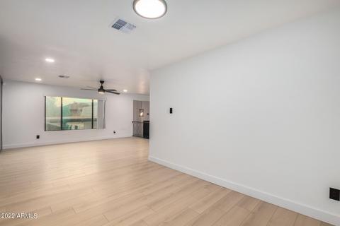 429 E Greenway Dr, Tempe, AZ 85282 photo 10