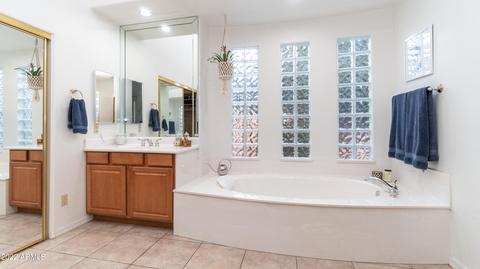 4558 Encinas Ave, Gilbert, AZ 85234 photo 11