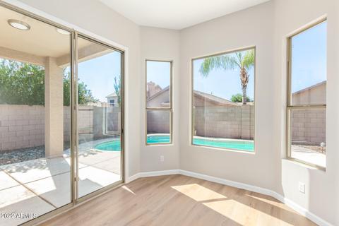 4232 E Tether Trl, Phoenix, AZ 85050 photo 6