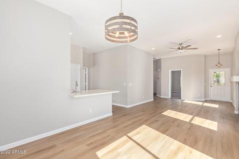 4232 E Tether Trl, Phoenix, AZ 85050 photo 3