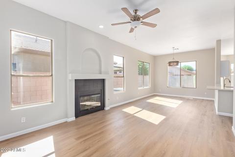 4232 E Tether Trl, Phoenix, AZ 85050 photo 4
