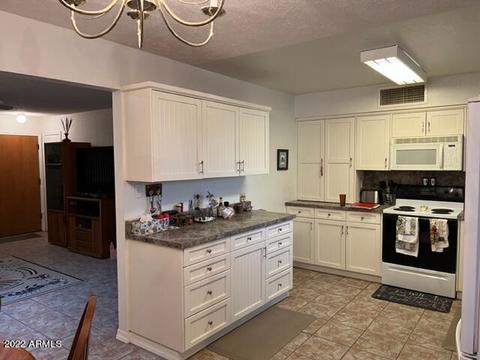 10337 E Albany St, Apache Junction, AZ 85120 photo 4