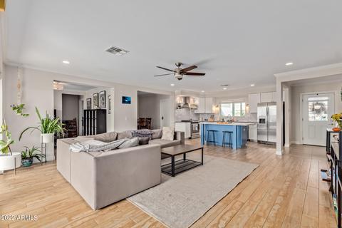 4009 E Avalon Dr, Phoenix, AZ 85018 photo 3