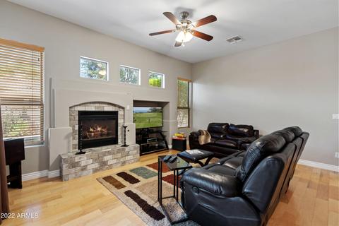 4368 E Lariat Ln, Phoenix, AZ 85050 photo 13
