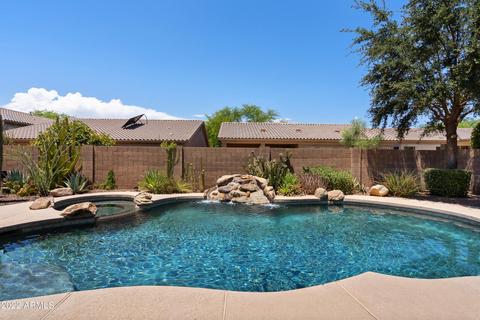 4368 E Lariat Ln, Phoenix, AZ 85050 photo 23