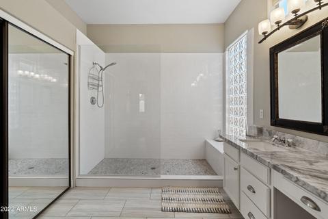 4368 E Lariat Ln, Phoenix, AZ 85050 photo 29