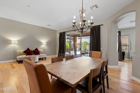 4368 E Lariat Ln, Phoenix, AZ 85050 photo 10
