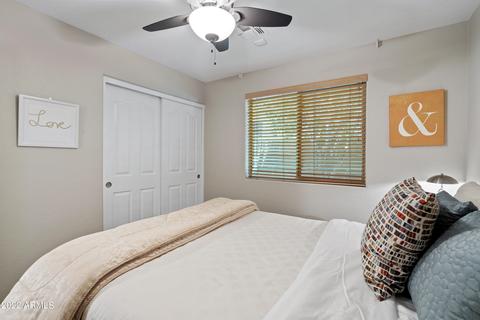 4368 E Lariat Ln, Phoenix, AZ 85050 photo 35