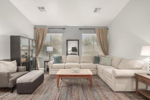 1404 E Clark Dr, Gilbert, AZ 85297 photo 8