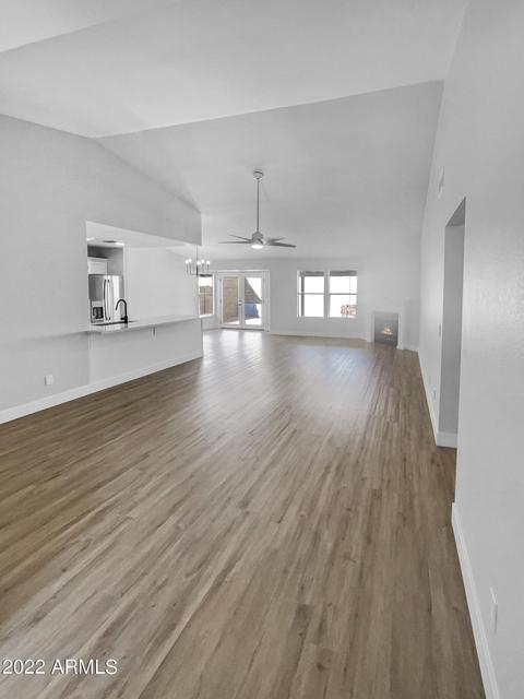 4032 E Taro Ln, Phoenix, AZ 85050 photo 3