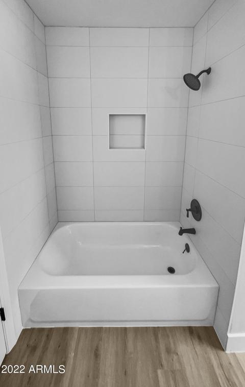 4032 E Taro Ln, Phoenix, AZ 85050 photo 8