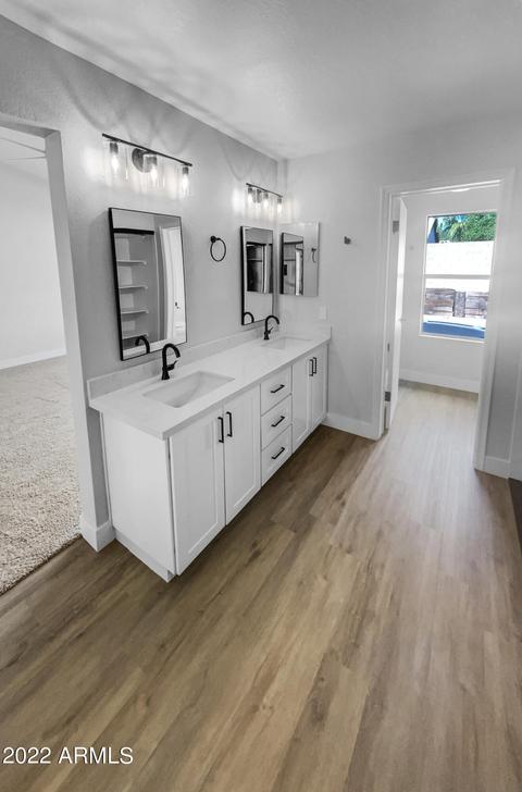 4032 E Taro Ln, Phoenix, AZ 85050 photo 12