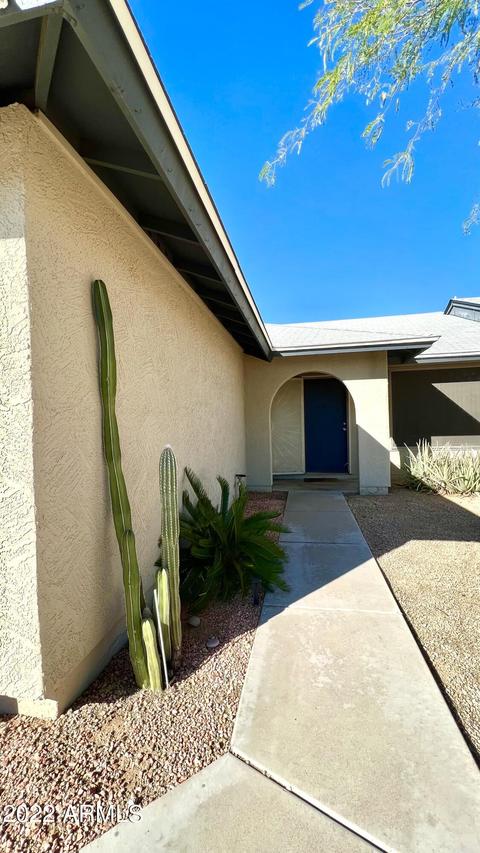 1902 E Sandra Ter, Phoenix, AZ 85022 photo 2