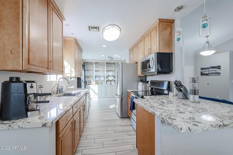 1303 E Rosemonte Dr, Phoenix, AZ 85024 photo 6