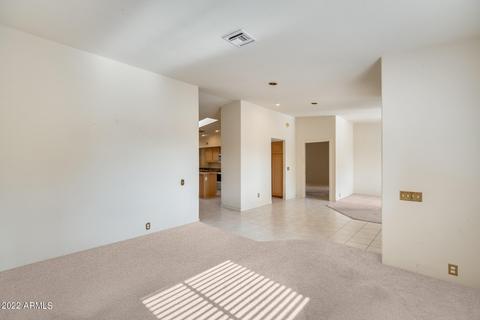 1629 Echo Ln, Phoenix, AZ 85020 photo 8